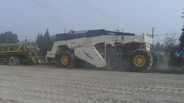 RZ2300B，安陽水穩(wěn)冷再生